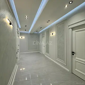 Satılır 3 otaqlı mənzil 132 m²