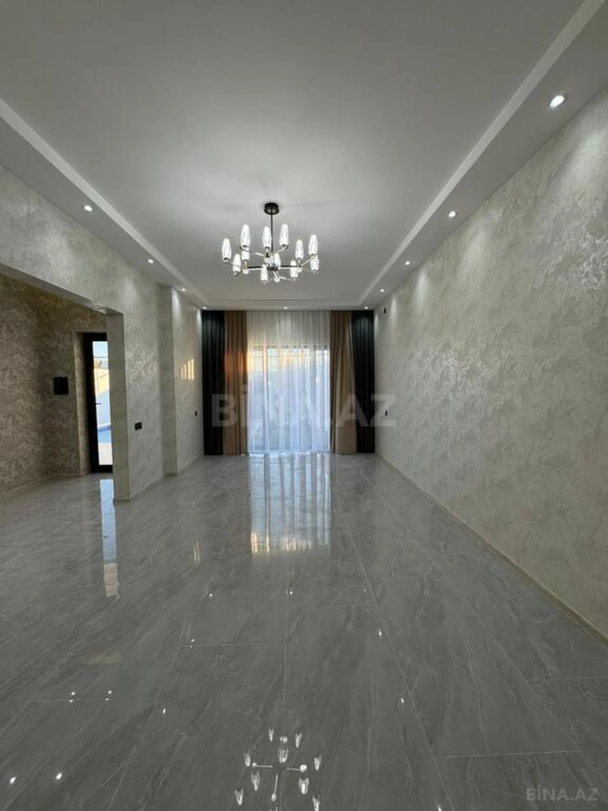 Satılır 4 otaqlı həyət evi 145 m²