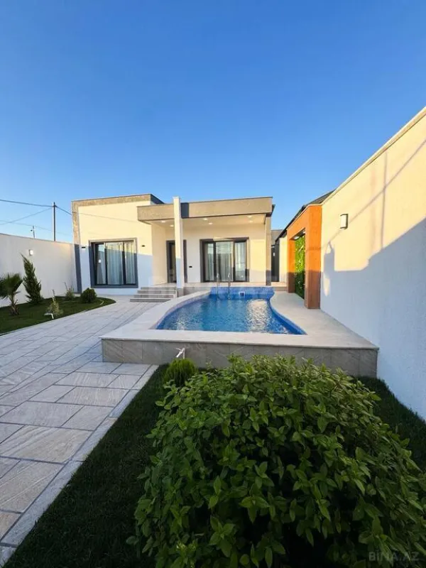 Satılır 4 otaqlı həyət evi 145 m²