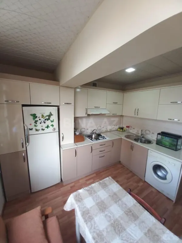 Satılır 2 otaqlı mənzil 52 m²