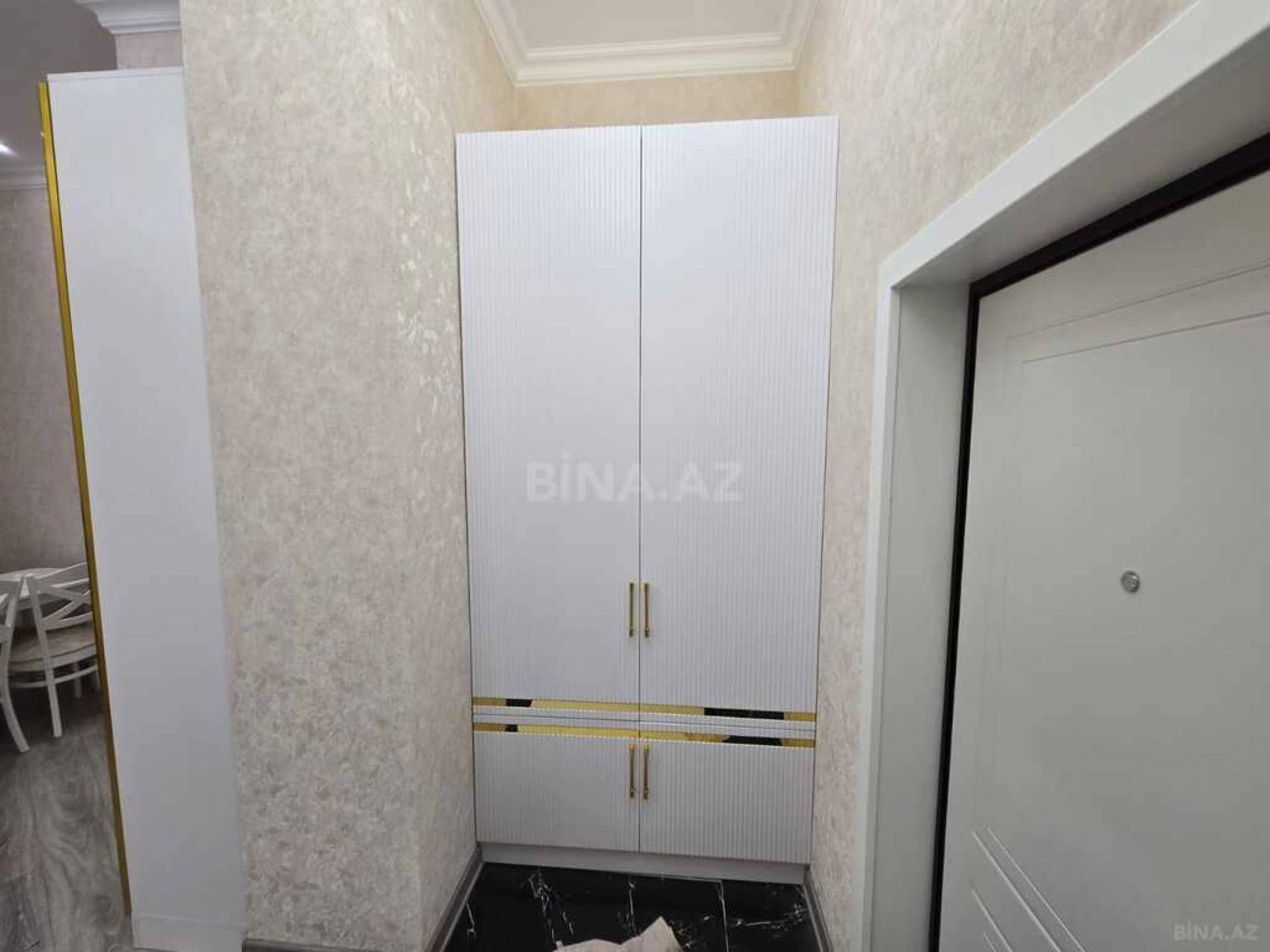 Satılır 3 otaqlı mənzil 62 m²