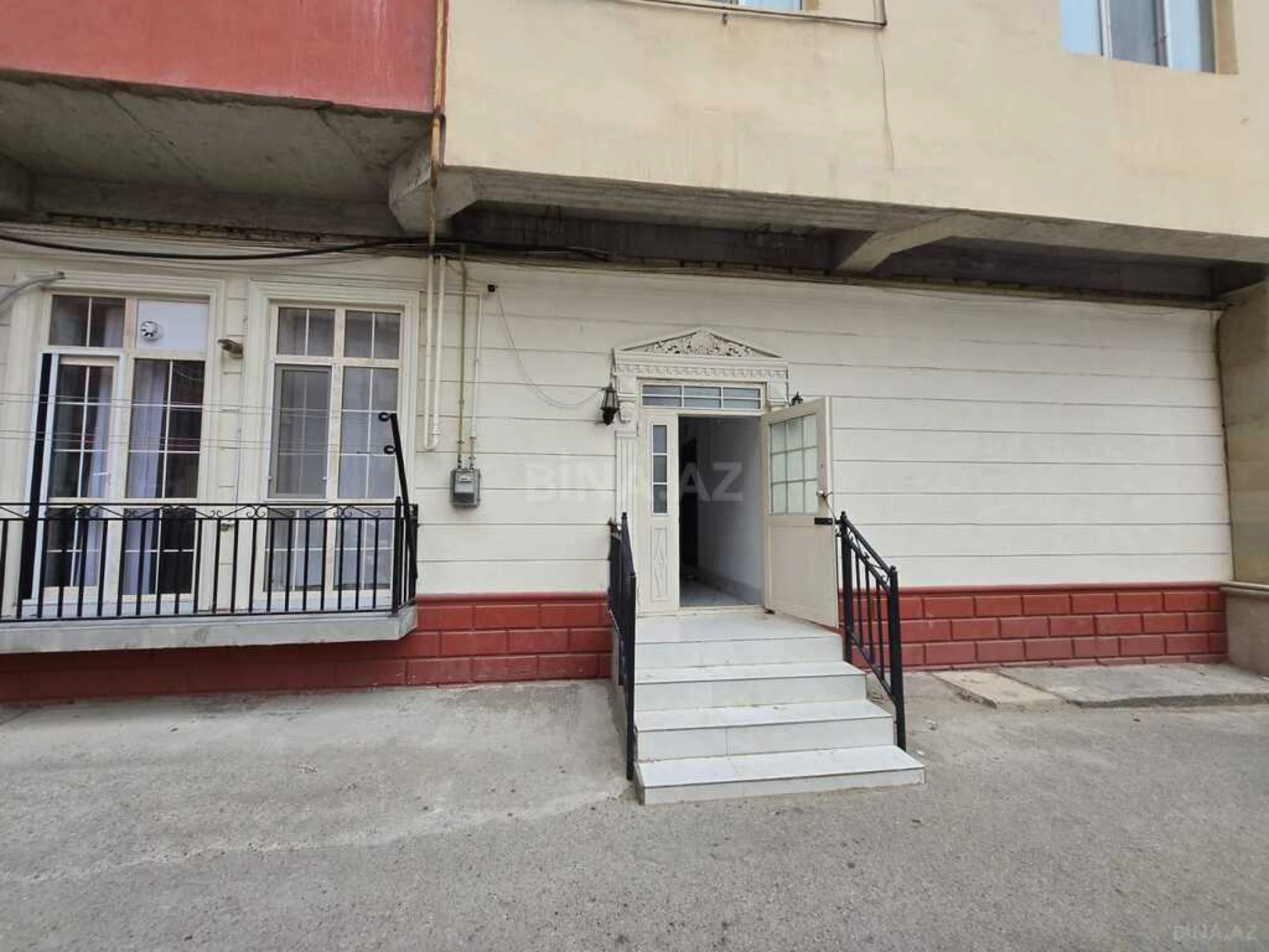 Satılır 3 otaqlı mənzil 62 m²