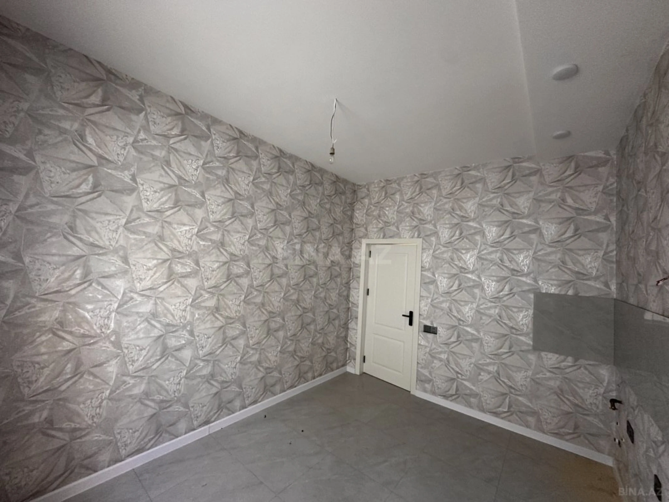 Satılır 4 otaqlı həyət evi 153.8 m²