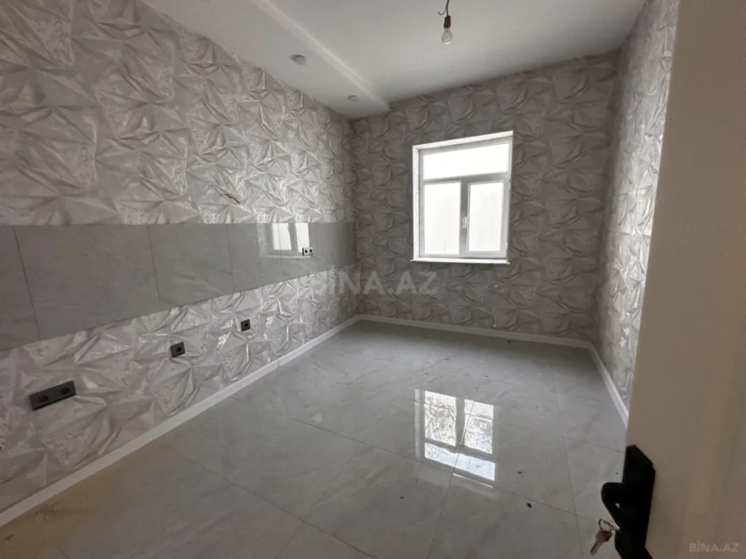 Satılır 4 otaqlı həyət evi 153.8 m²