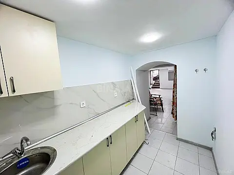 Kirayə verilir obyekt 50 m²