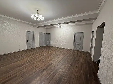 Satılır 4 otaqlı ofis 180 m²