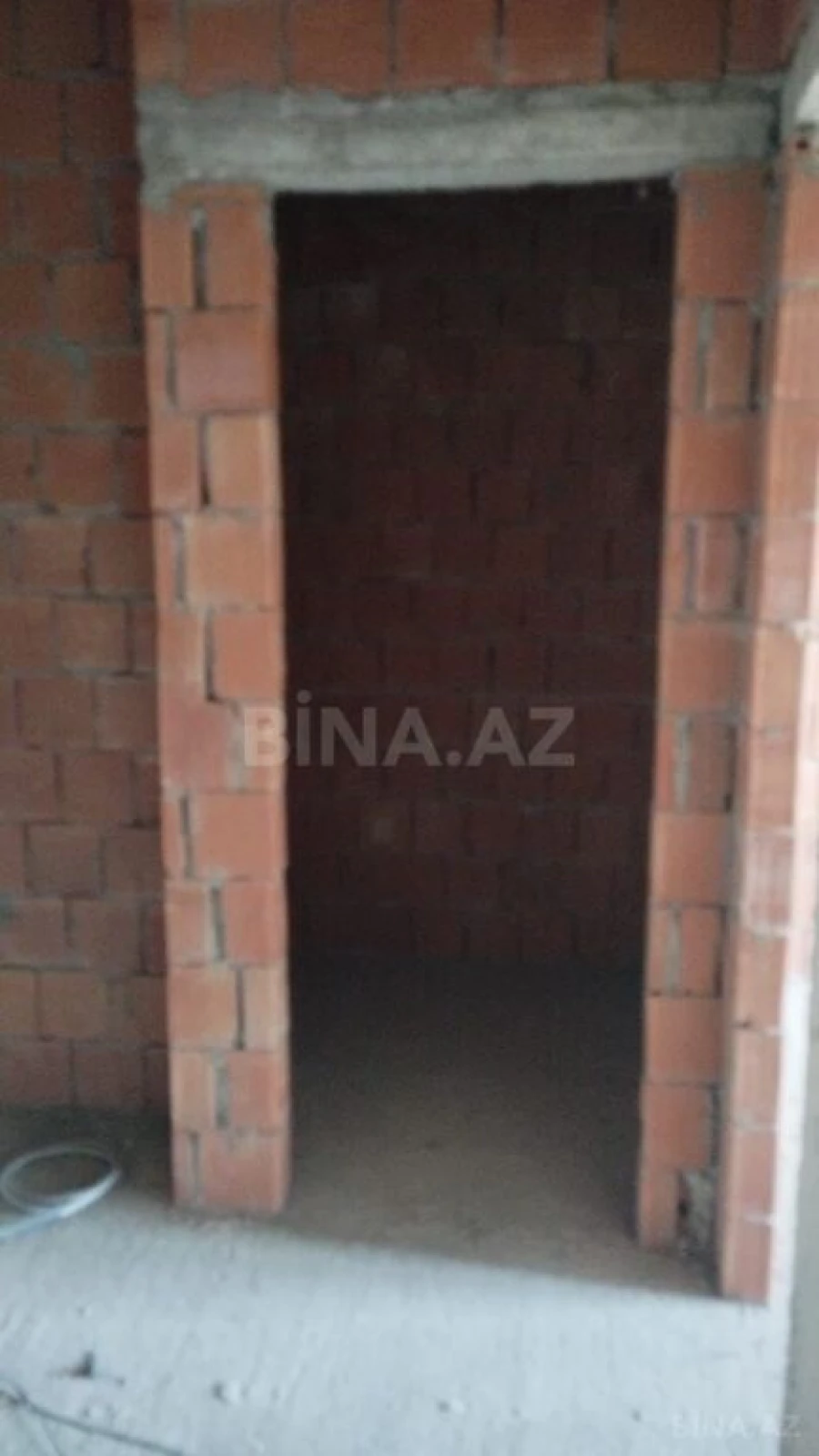 Satılır 3 otaqlı mənzil 111 m²