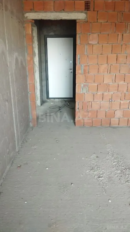 Satılır 3 otaqlı mənzil 111 m²