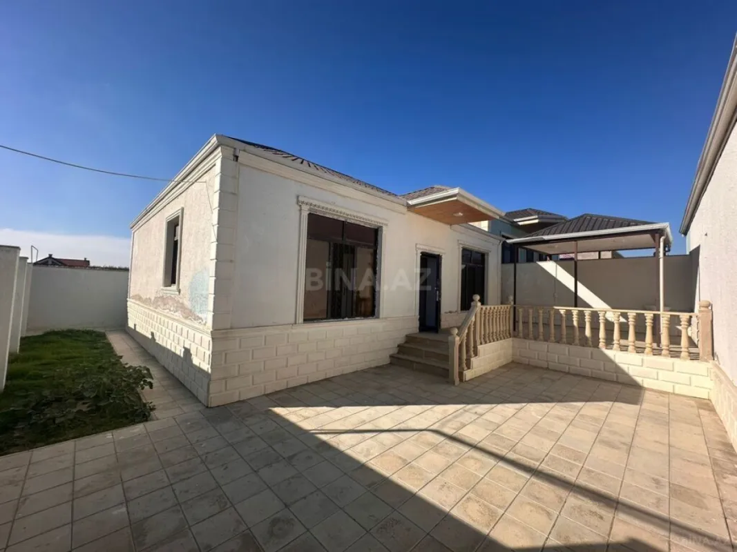 Satılır 3 otaqlı həyət evi 100 m²