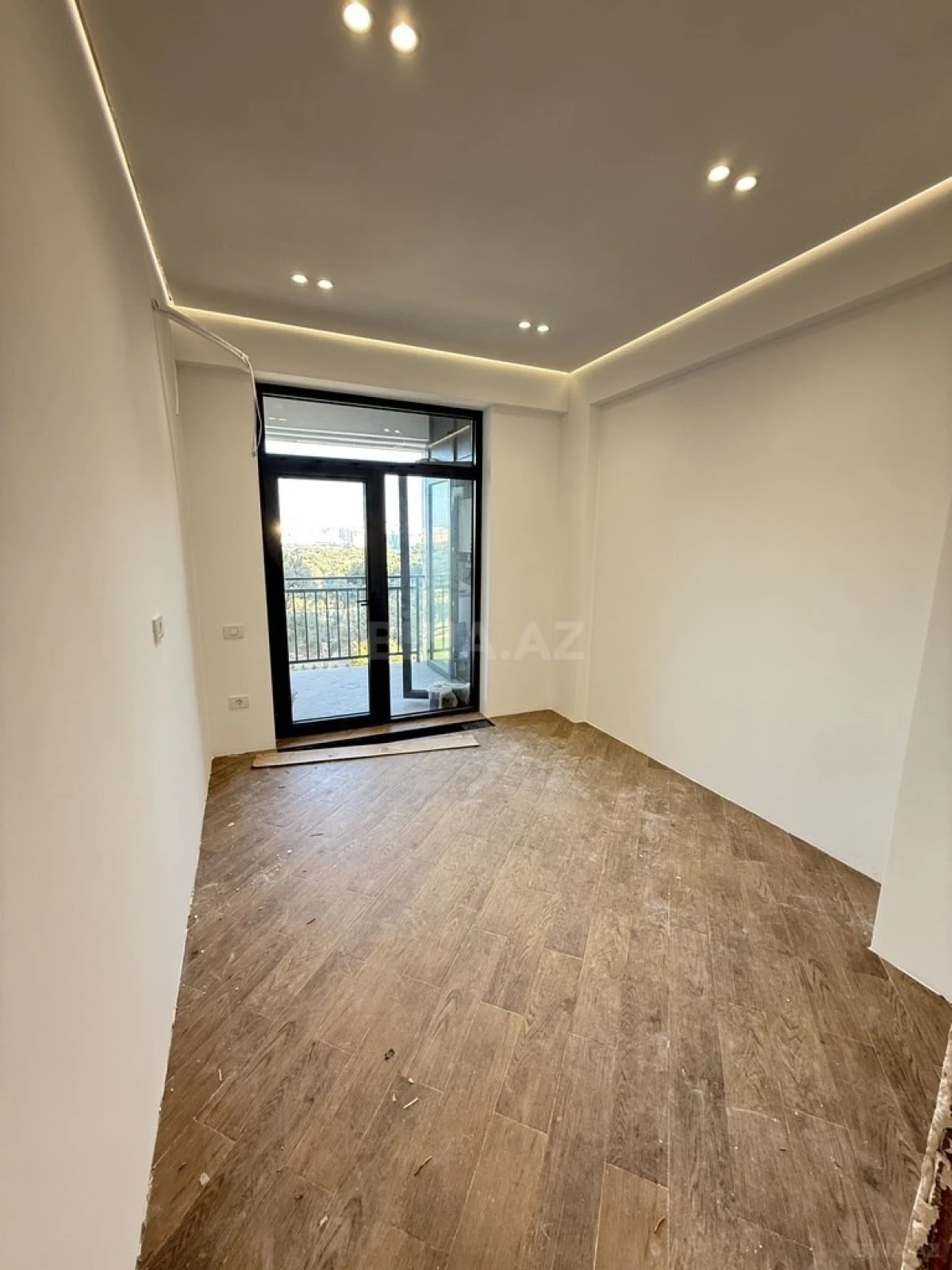 Satılır 3 otaqlı mənzil 70 m²