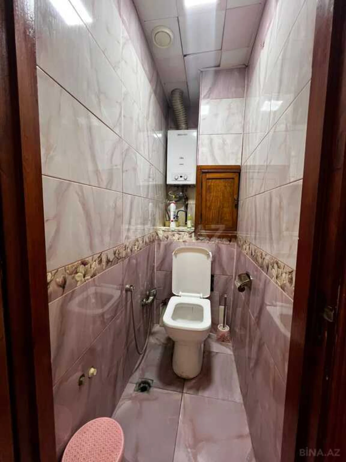 Satılır 4 otaqlı mənzil 130 m²