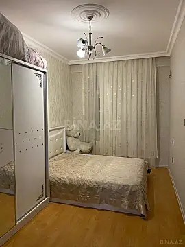 Satılır 2 otaqlı mənzil 72 m²