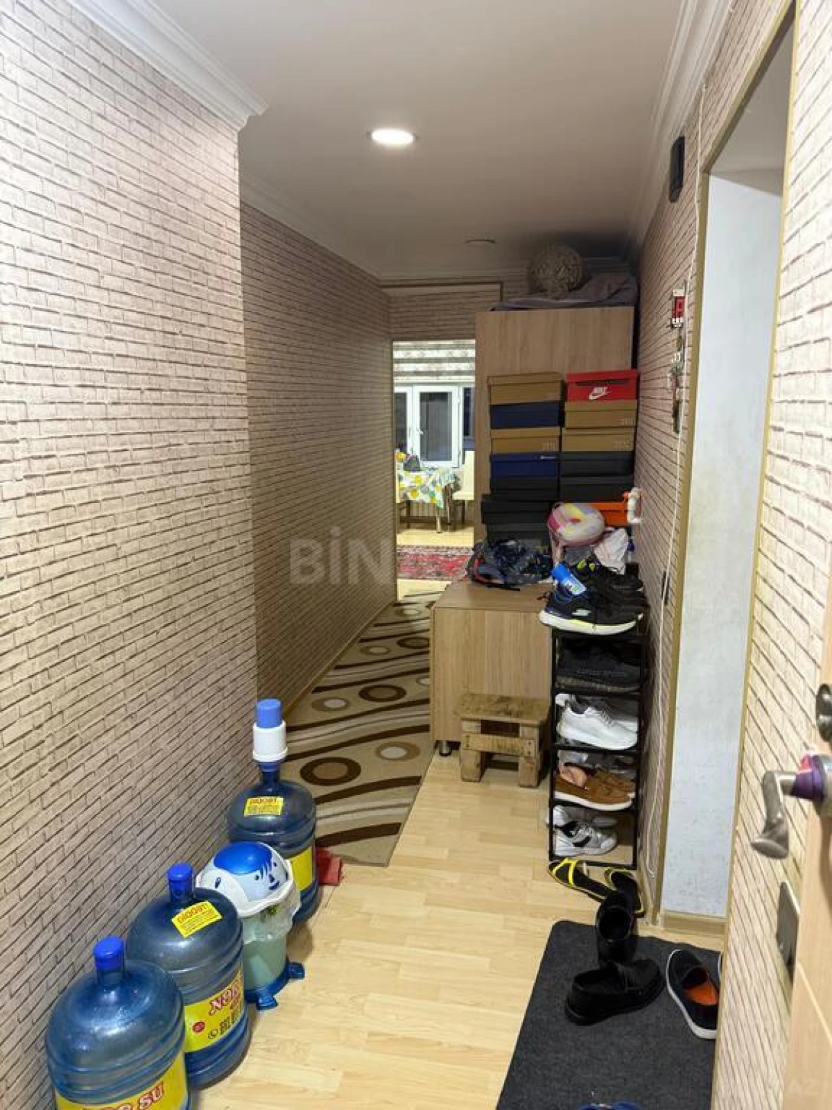 Satılır 3 otaqlı mənzil 62.8 m²