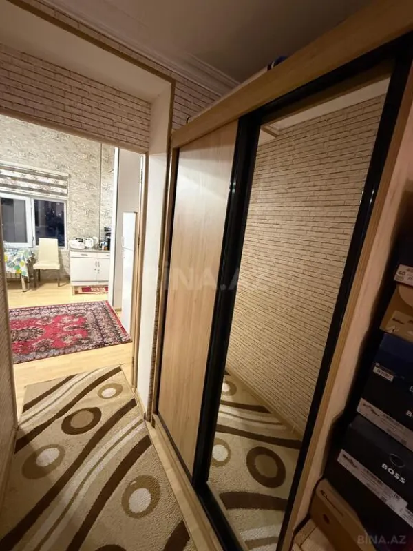 Satılır 3 otaqlı mənzil 62.8 m²
