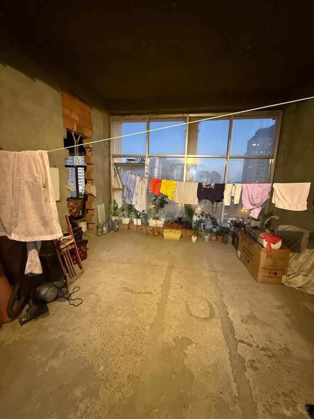 Satılır 3 otaqlı mənzil 62.8 m²