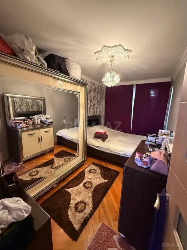 Satılır 3 otaqlı mənzil 62.8 m²