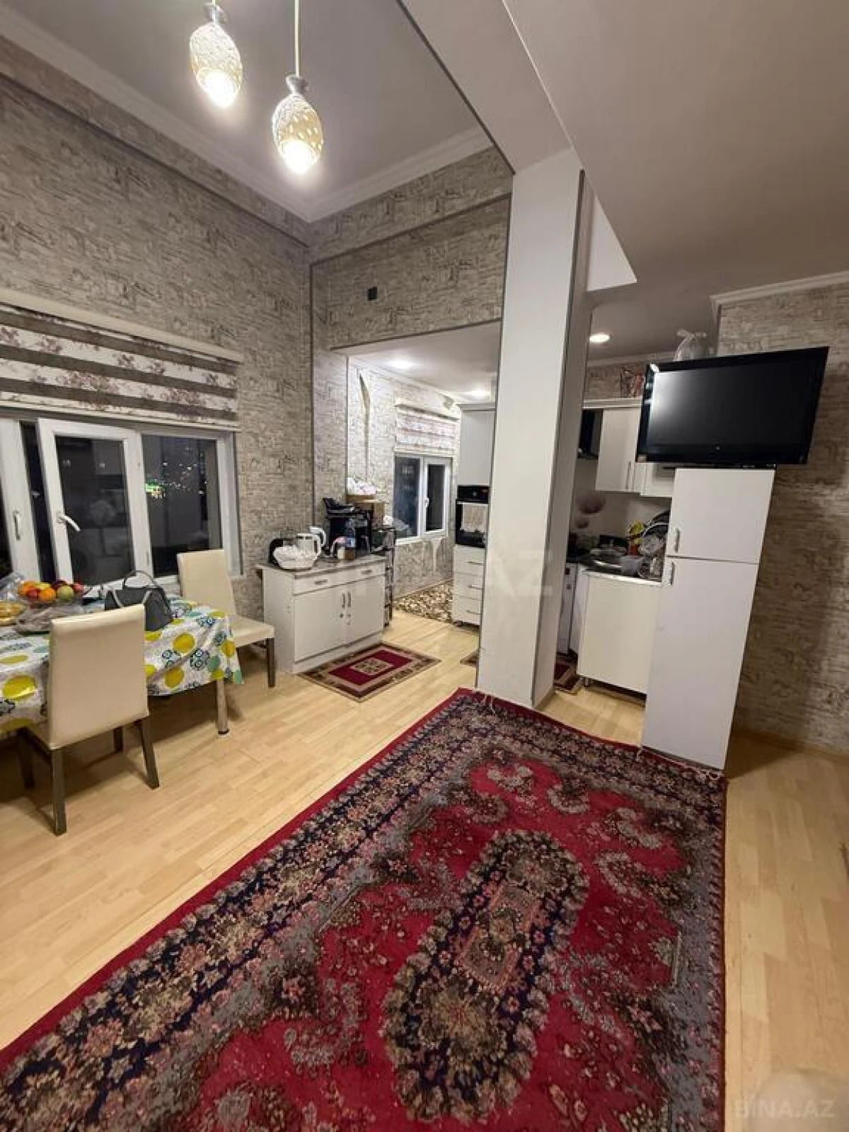 Satılır 3 otaqlı mənzil 62.8 m²