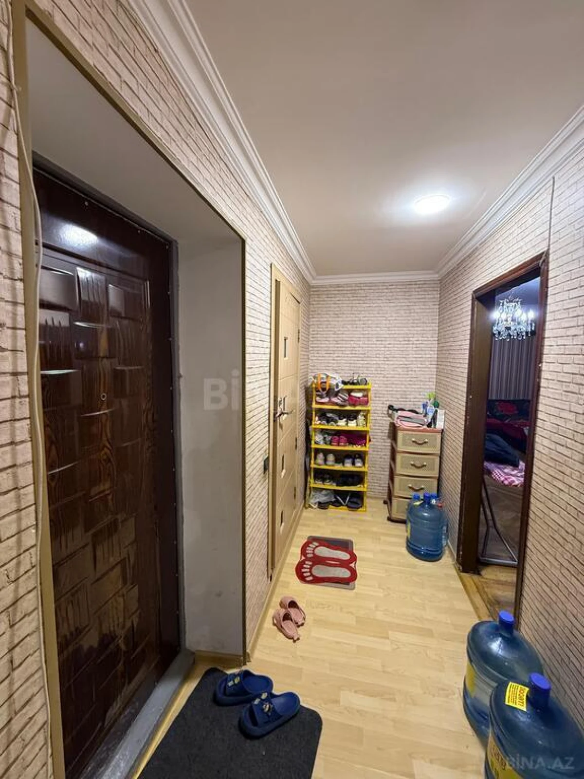 Satılır 3 otaqlı mənzil 62.8 m²