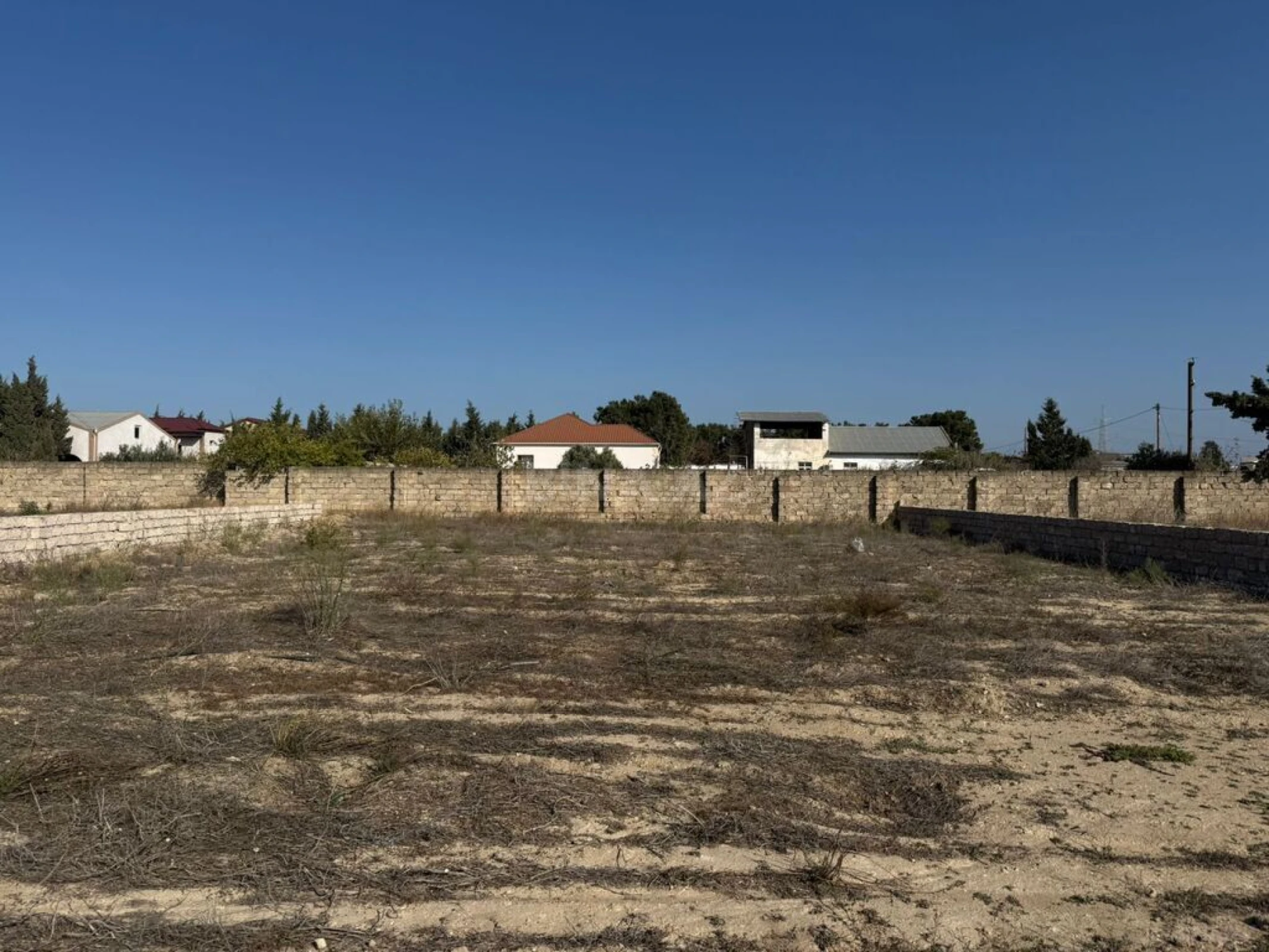 Satılır torpaq sahəsi 6 m²