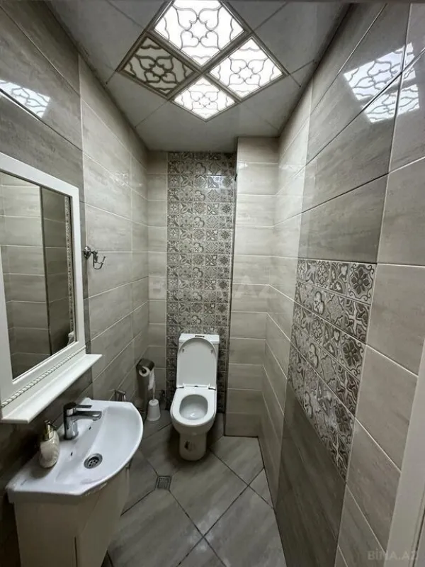 Satılır 3 otaqlı mənzil 124 m²