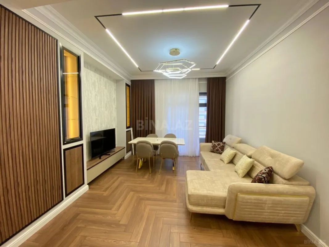 Kirayə verilir 2 otaqlı mənzil 65 m²
