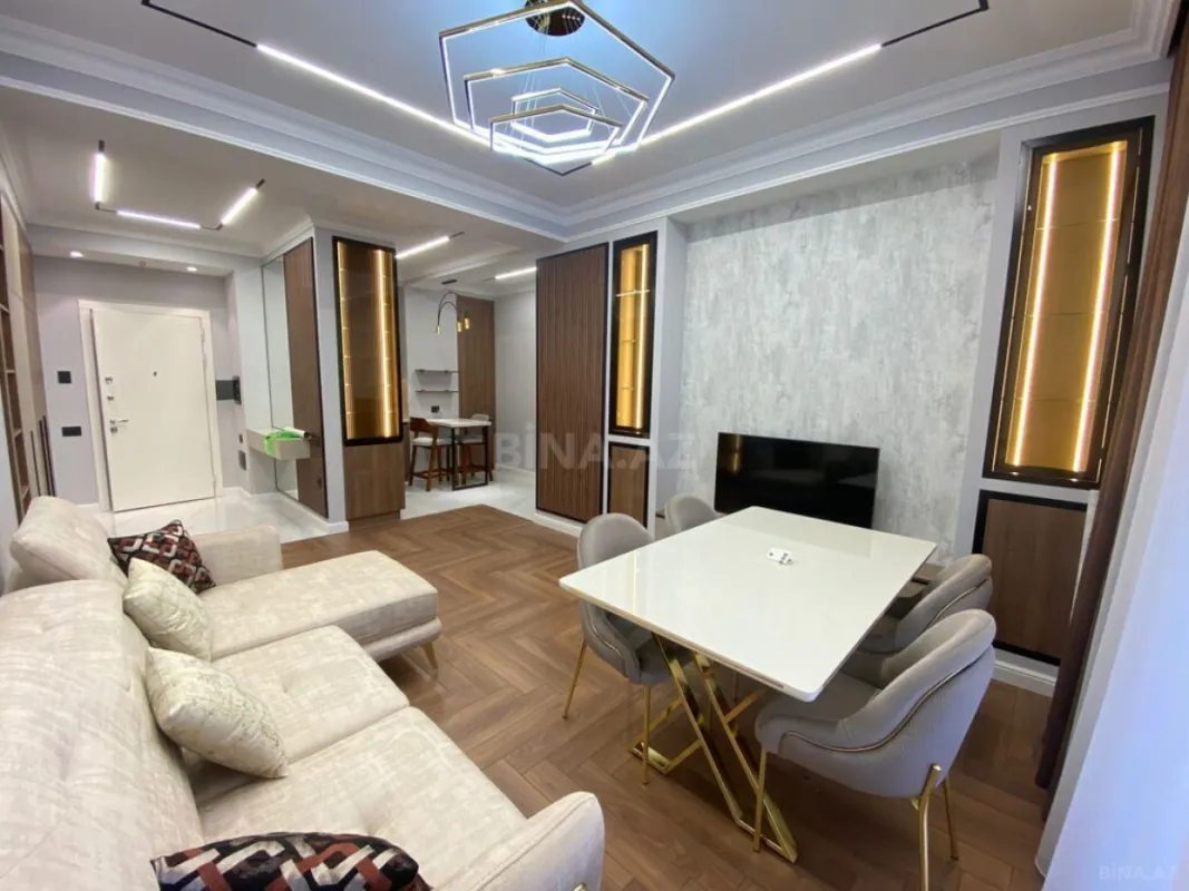 Kirayə verilir 2 otaqlı mənzil 65 m²