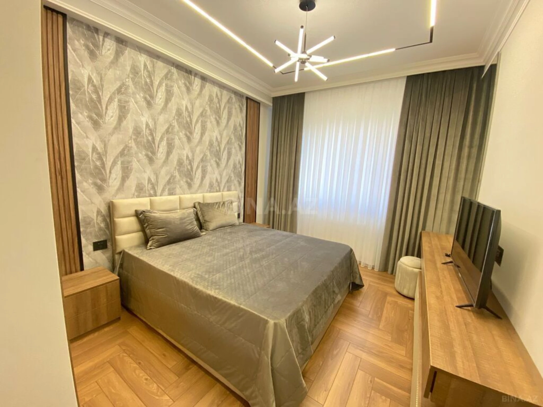 Kirayə verilir 2 otaqlı mənzil 65 m²