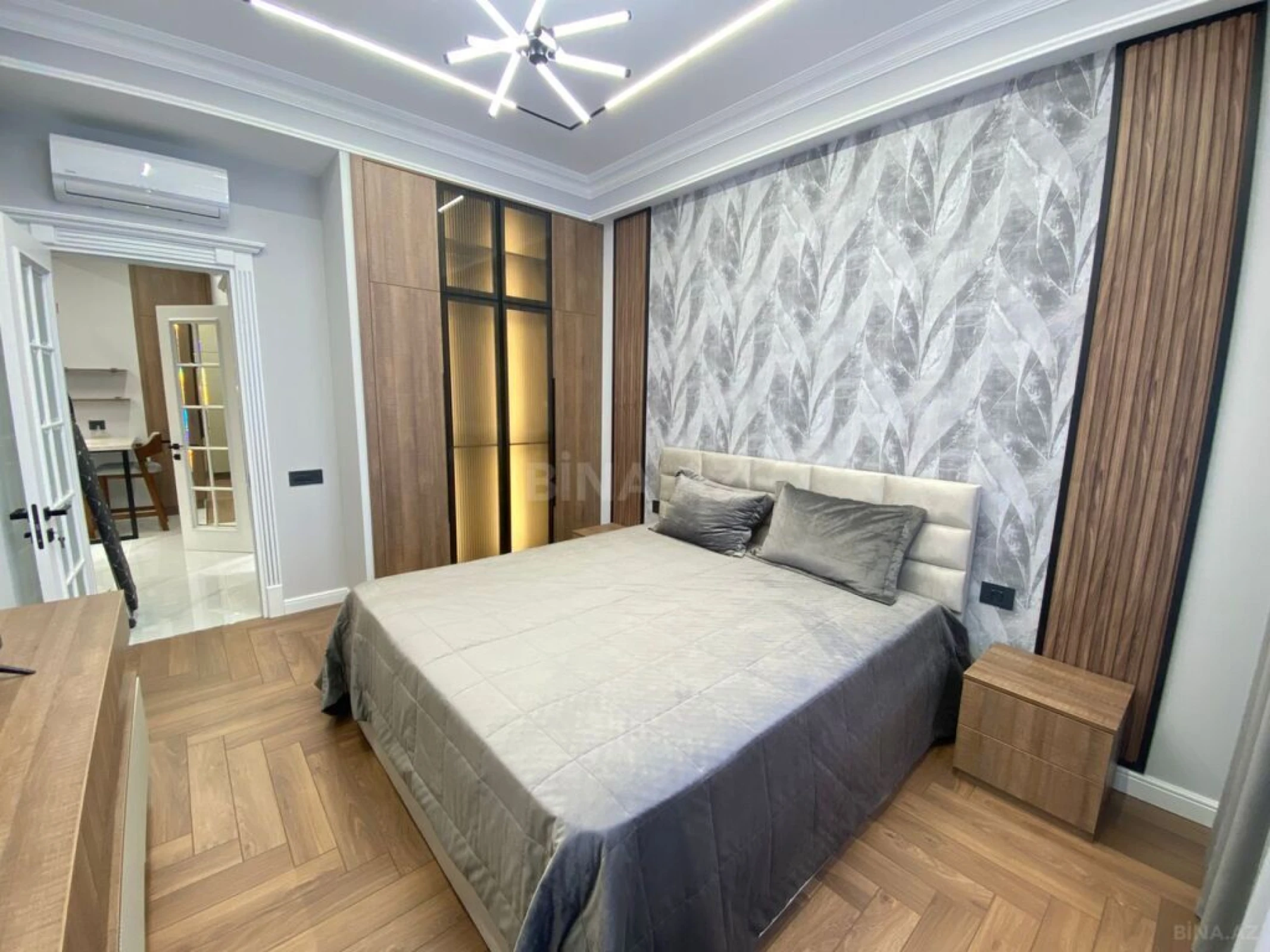 Kirayə verilir 2 otaqlı mənzil 65 m²