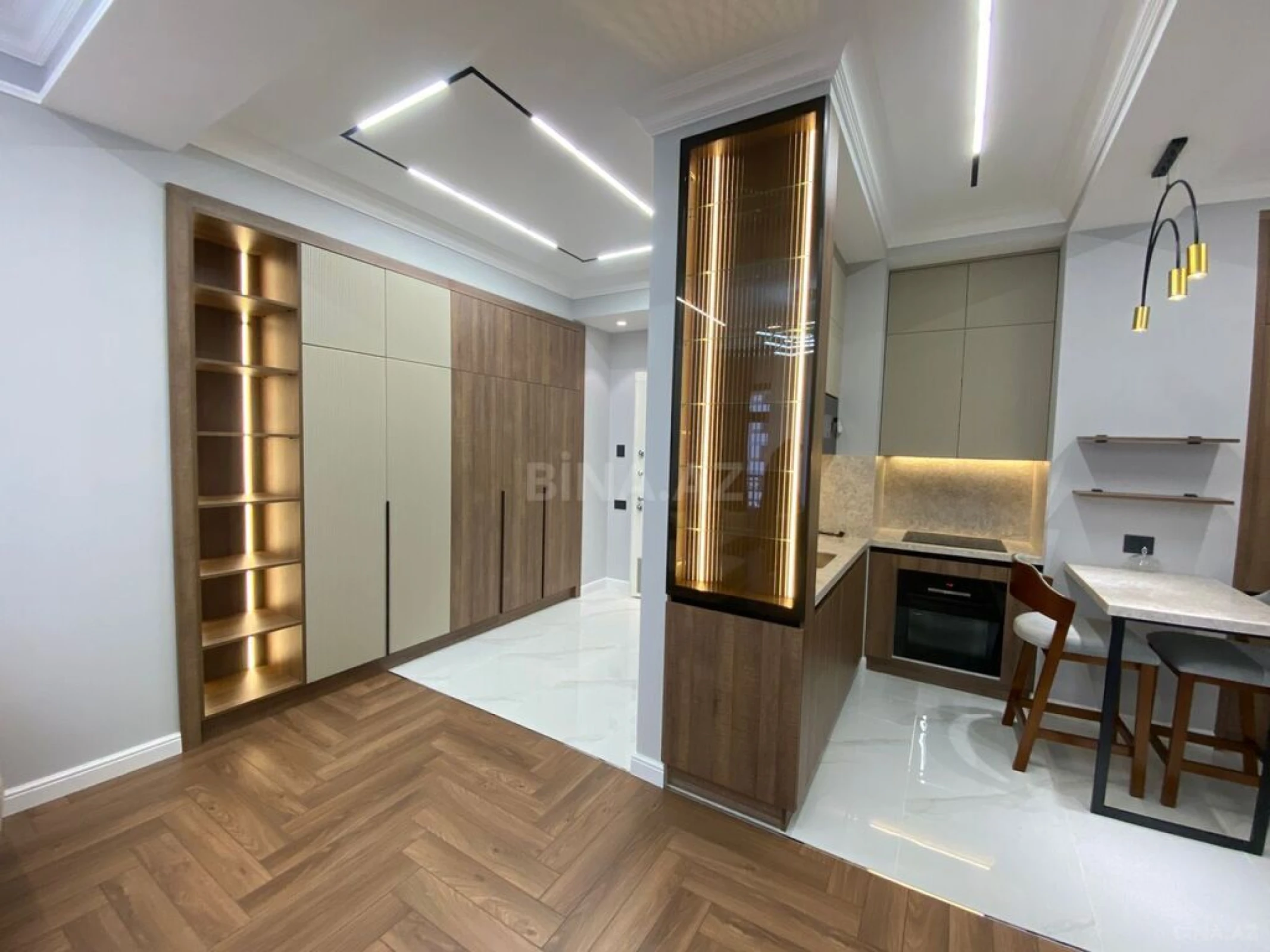 Kirayə verilir 2 otaqlı mənzil 65 m²
