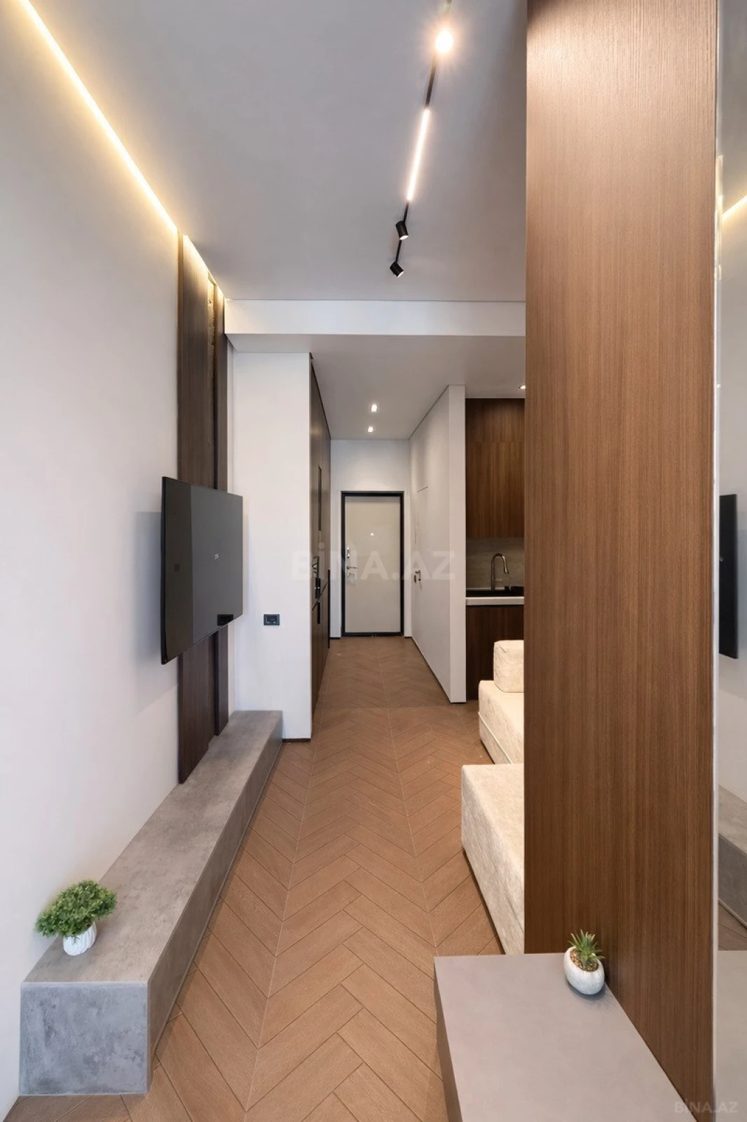 Satılır 2 otaqlı mənzil 56 m²