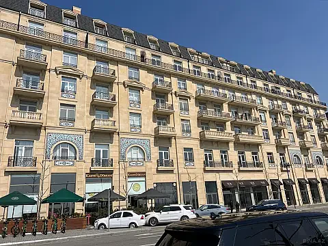 Kirayə verilir obyekt 350 m² — Bakı 350.00 m²