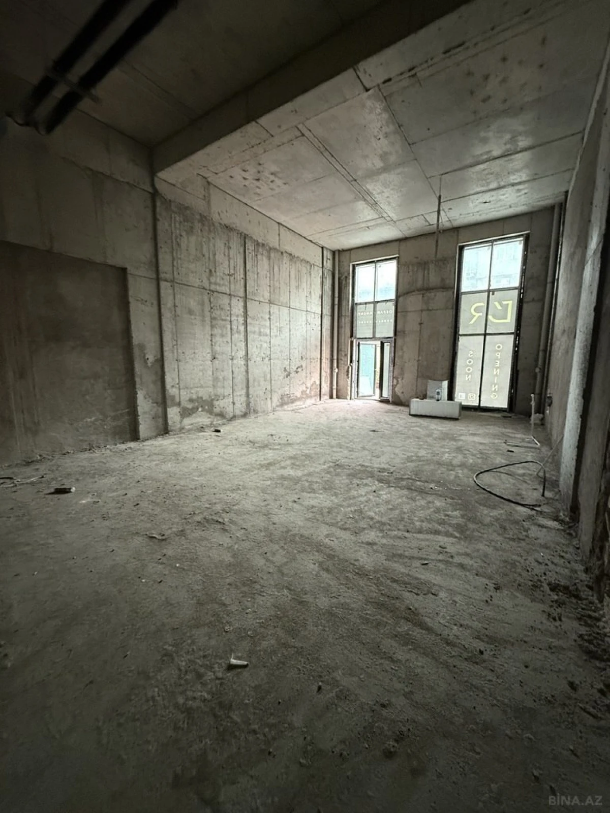 Satılır obyekt 72 m²