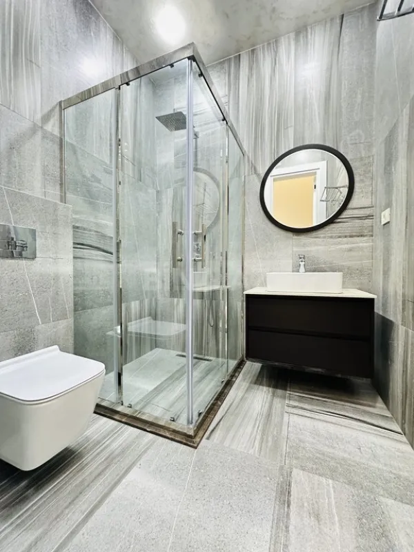 Satılır 5 otaqlı həyət evi 260 m²