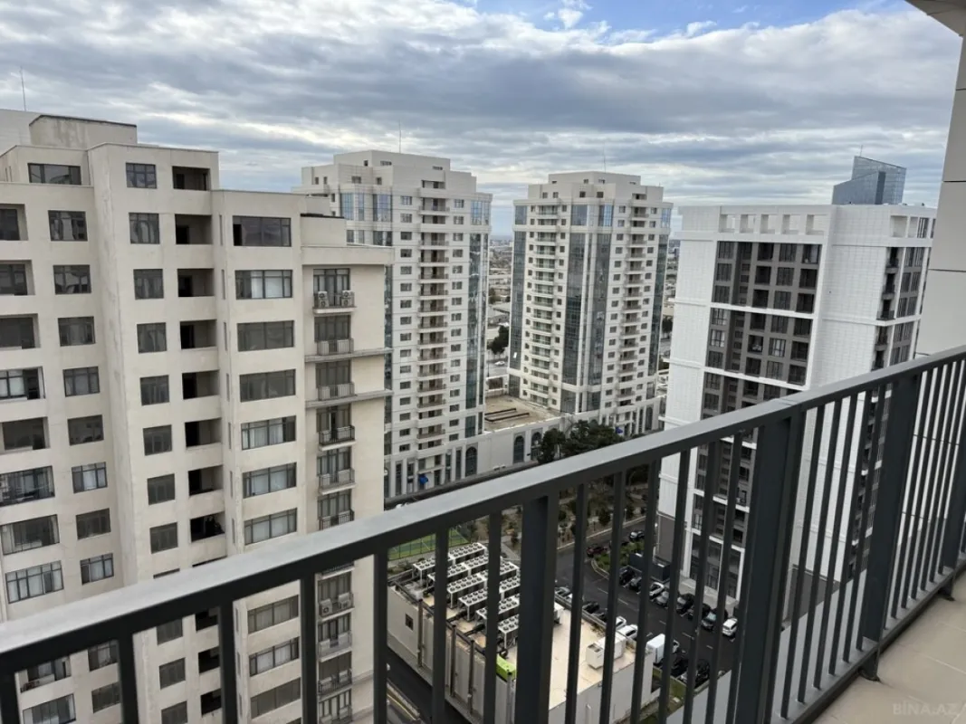 Satılır 2 otaqlı mənzil 73 m²