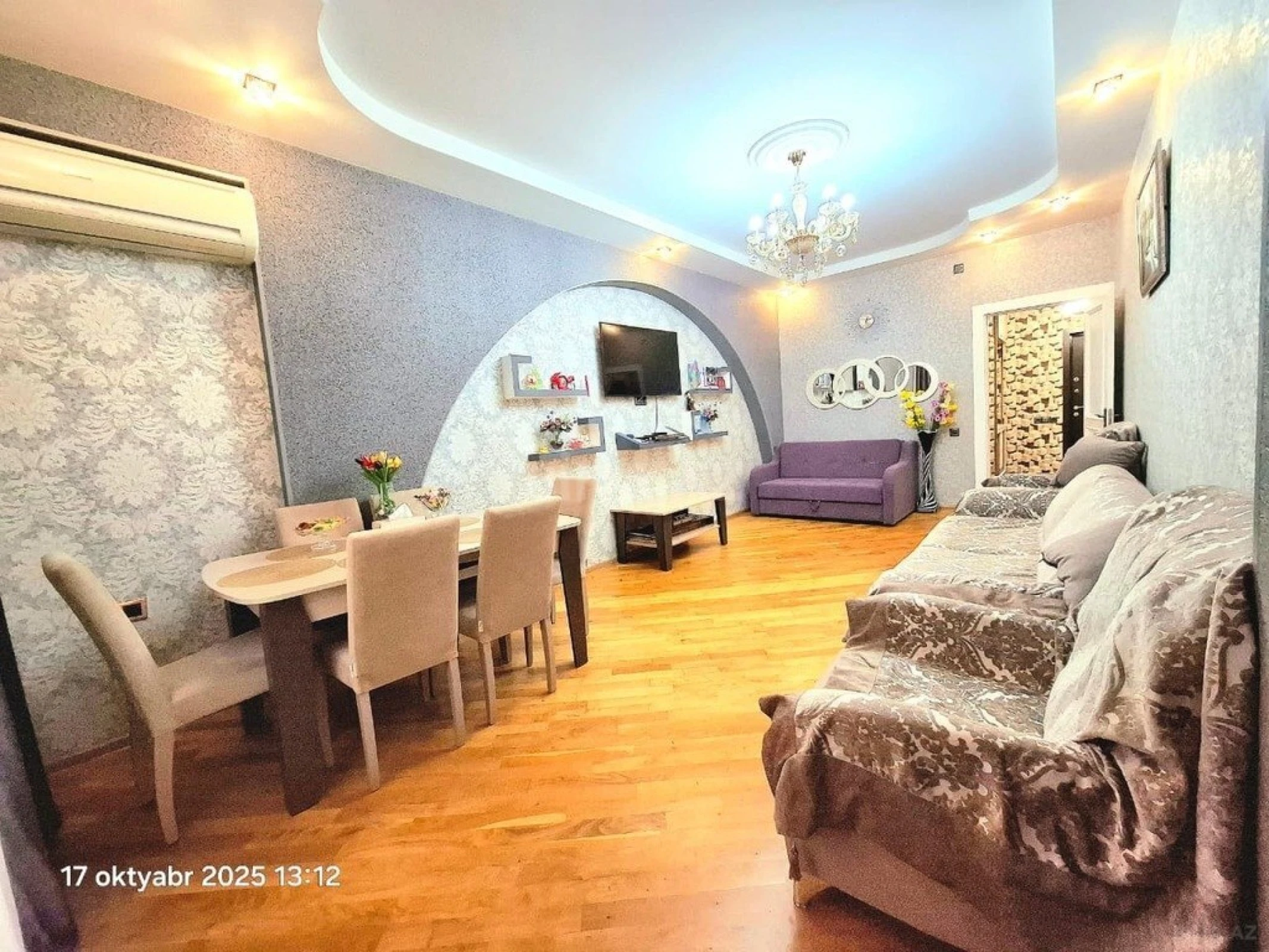Satılır 2 otaqlı mənzil 65 m²
