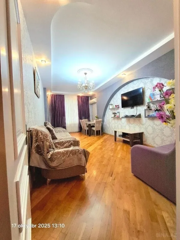 Satılır 2 otaqlı mənzil 65 m²