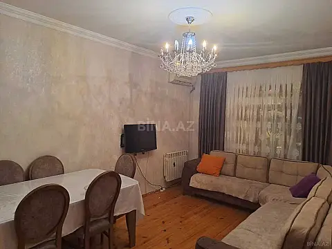 Satılır 4 otaqlı mənzil 100 m²