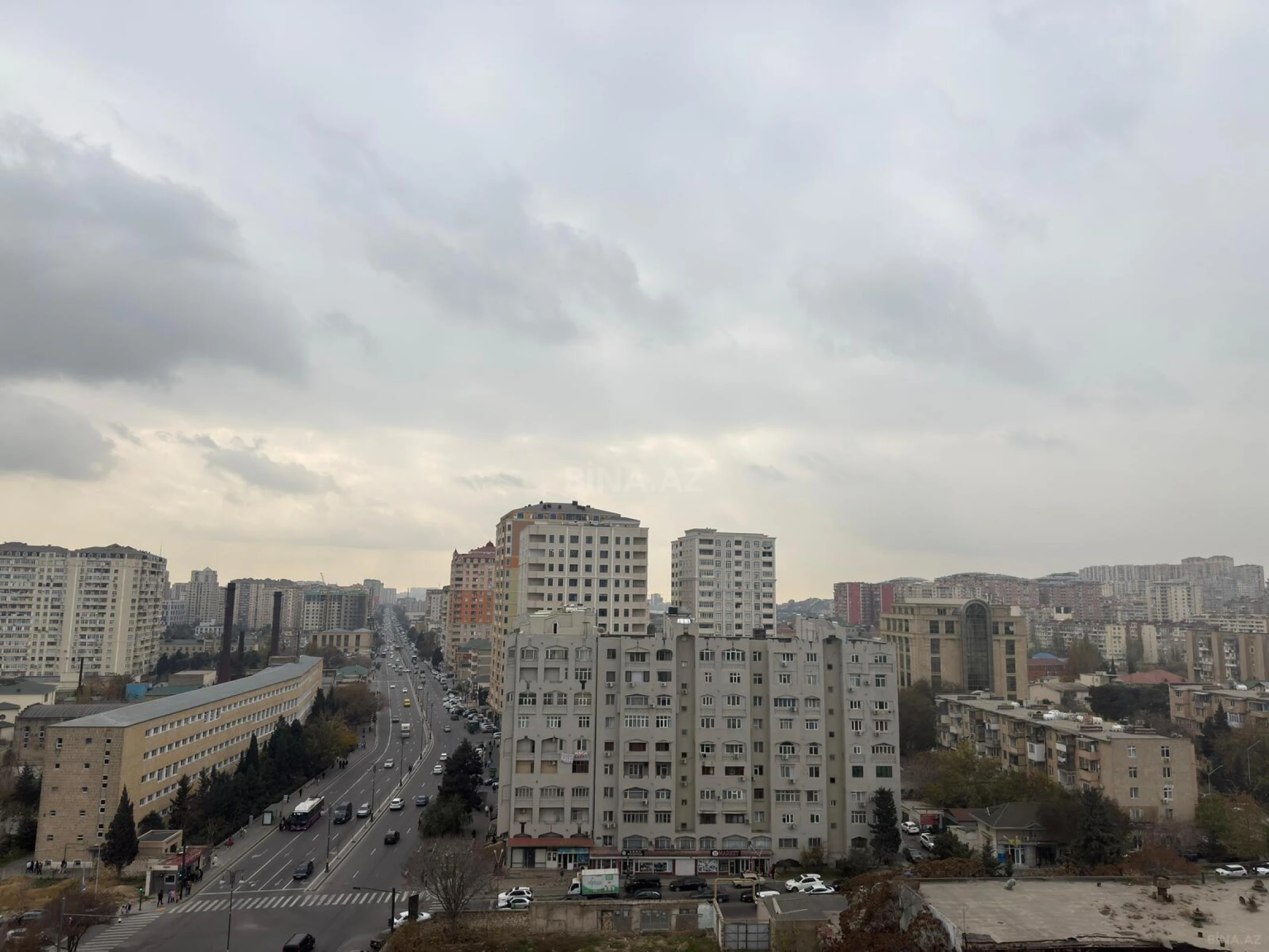 Satılır 2 otaqlı mənzil 86 m²