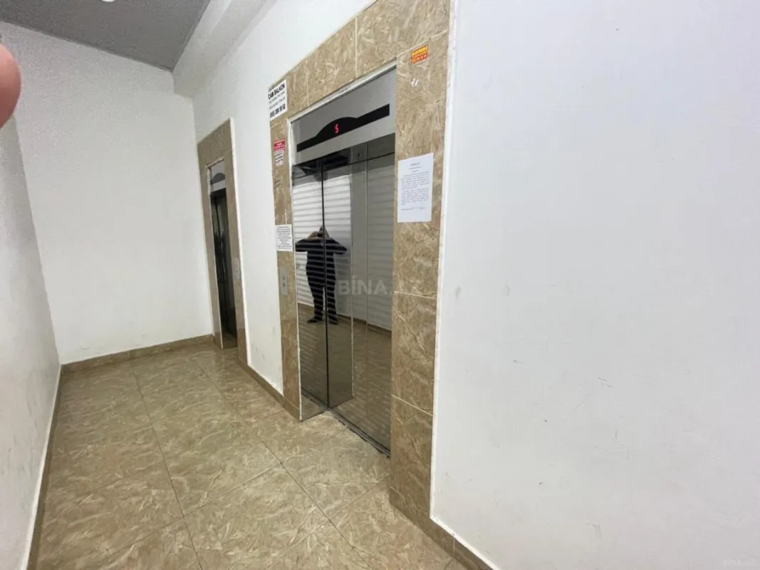 Satılır 2 otaqlı mənzil 86 m²