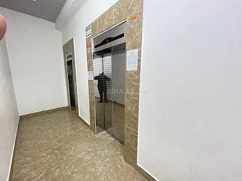 Satılır 2 otaqlı mənzil 86 m²