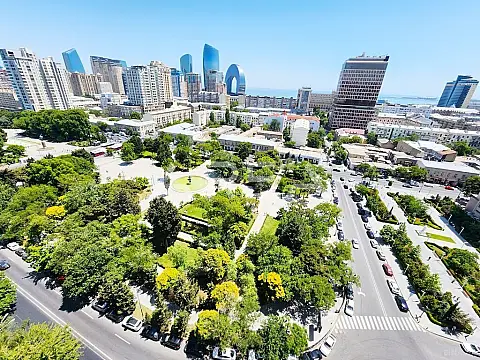 Kirayə verilir 3 otaqlı mənzil 140 m² — Bakı 3 otaq 140.00 m²