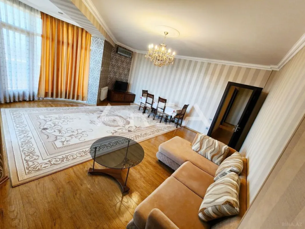 Kirayə verilir 3 otaqlı mənzil 140 m²