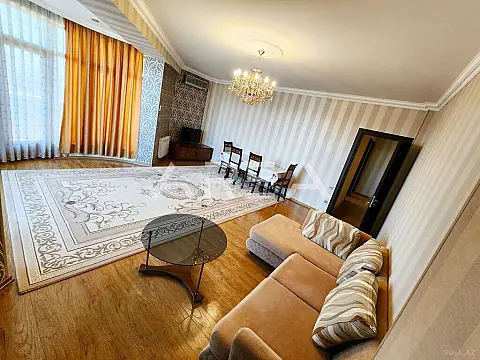 Kirayə verilir 3 otaqlı mənzil 140 m²