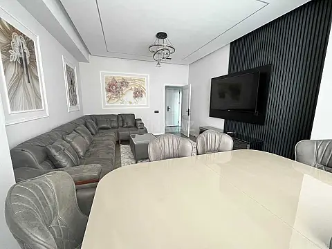 Kirayə verilir 3 otaqlı mənzil 115 m²