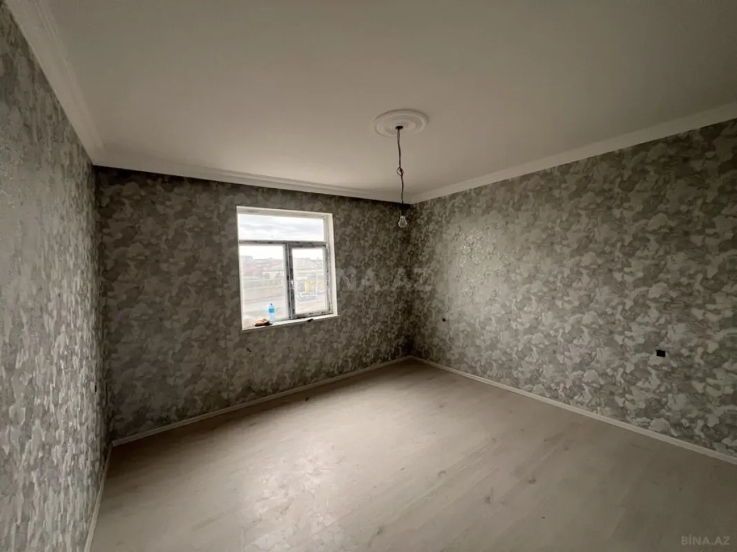 Satılır 6 otaqlı həyət evi 220 m²