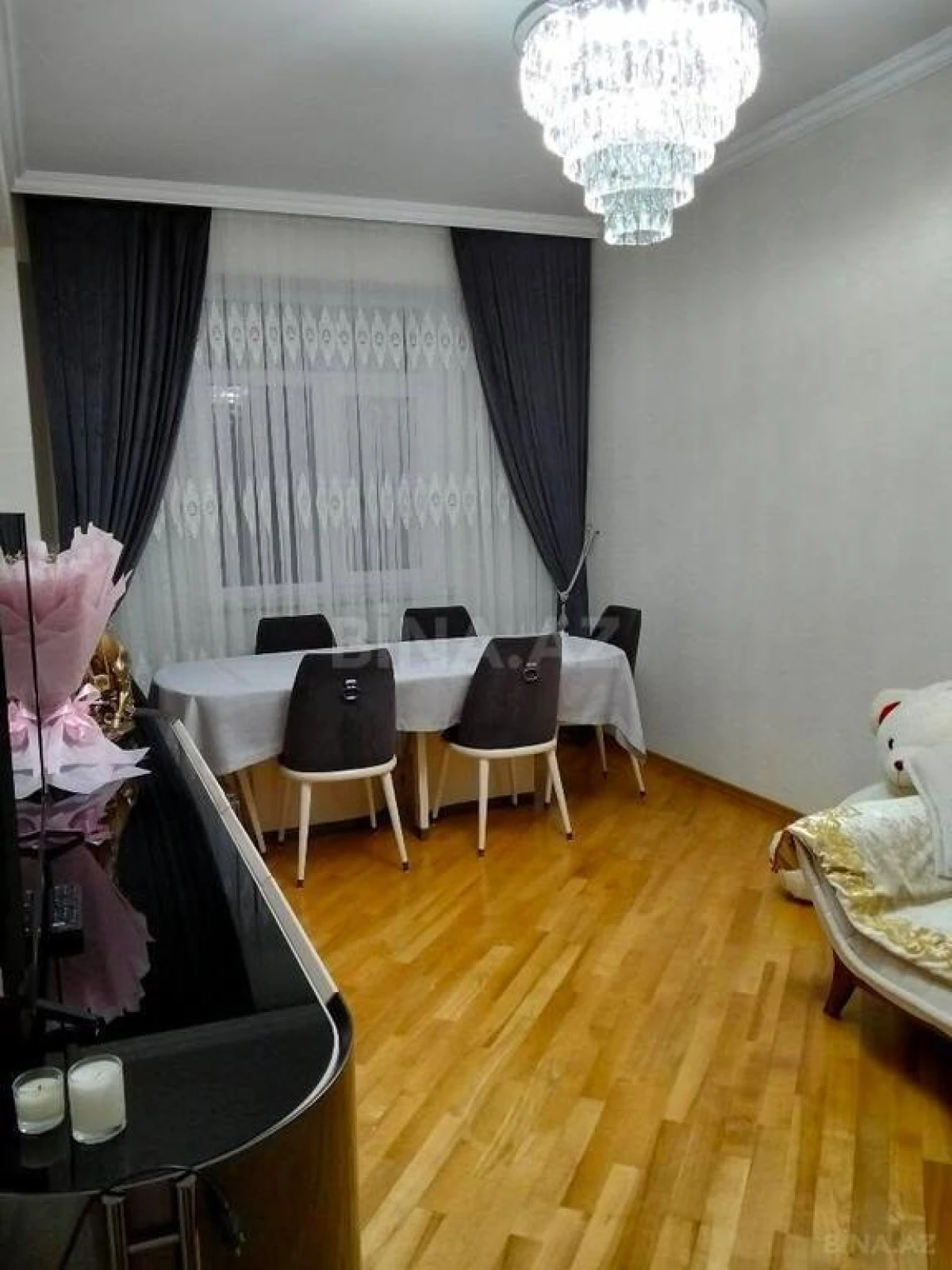 Satılır 2 otaqlı mənzil 63 m²
