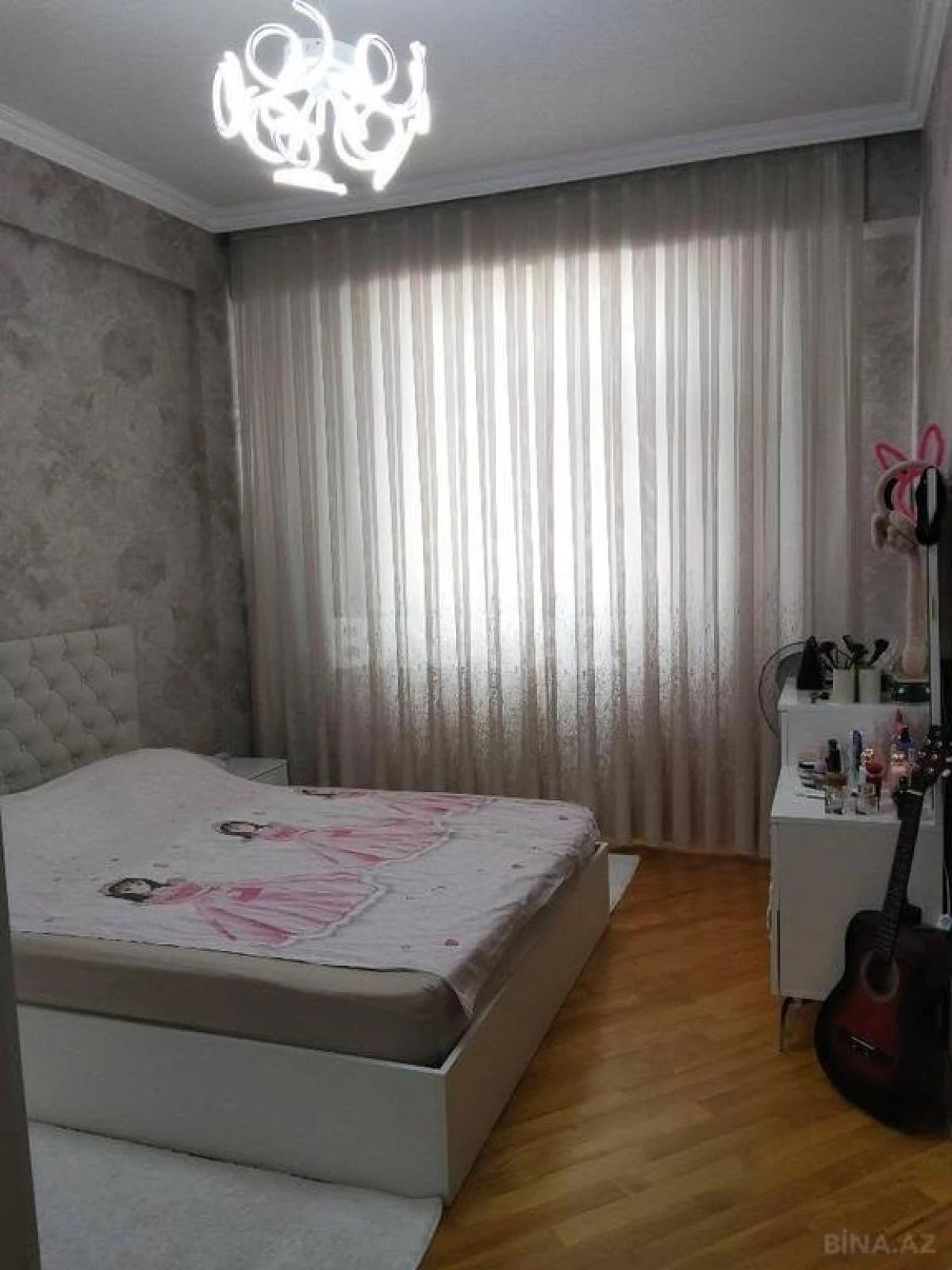 Satılır 2 otaqlı mənzil 63 m²