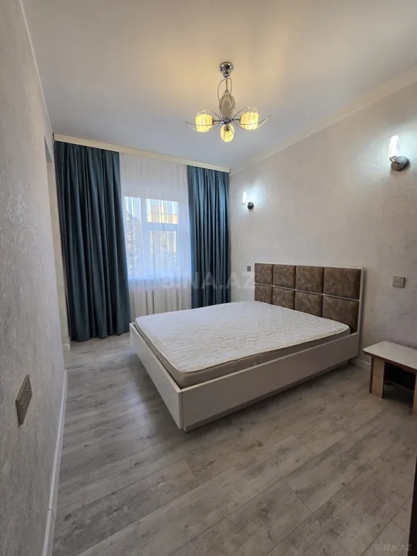 Satılır 2 otaqlı mənzil 68 m²