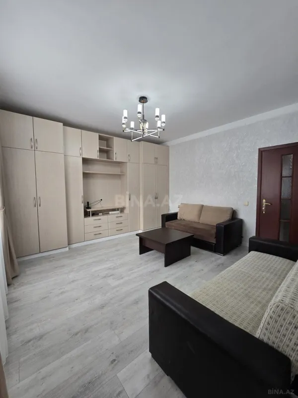 Satılır 2 otaqlı mənzil 68 m²