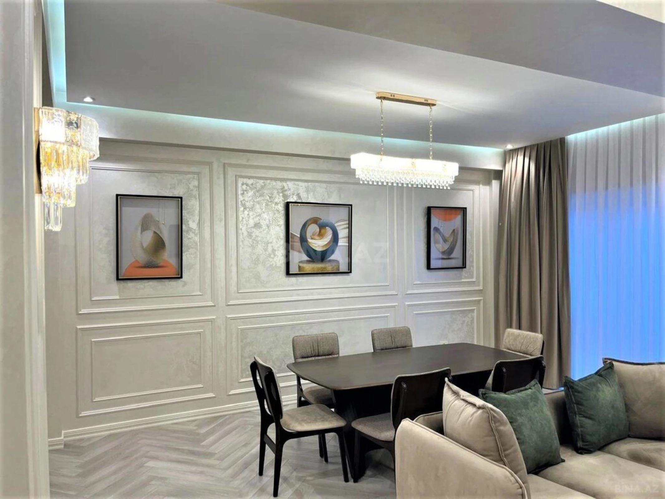 Satılır 3 otaqlı mənzil 140 m²